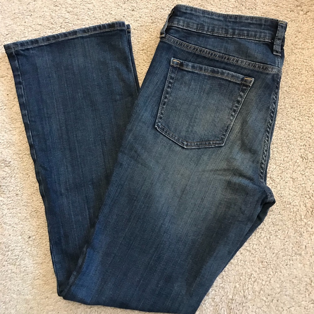 New Gap Women’s Bootcut Jeans. Size US 8 short/29